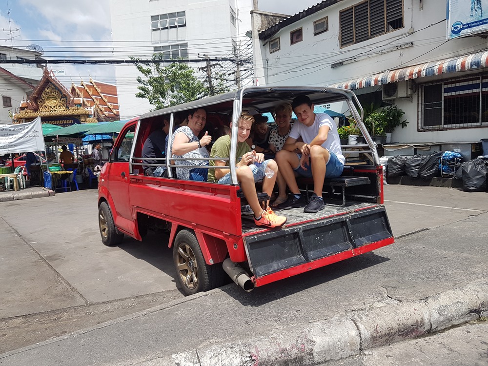 song teaw tourism